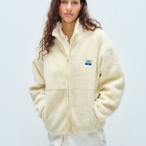 Brand new hoktown Sherpa jacket in cream